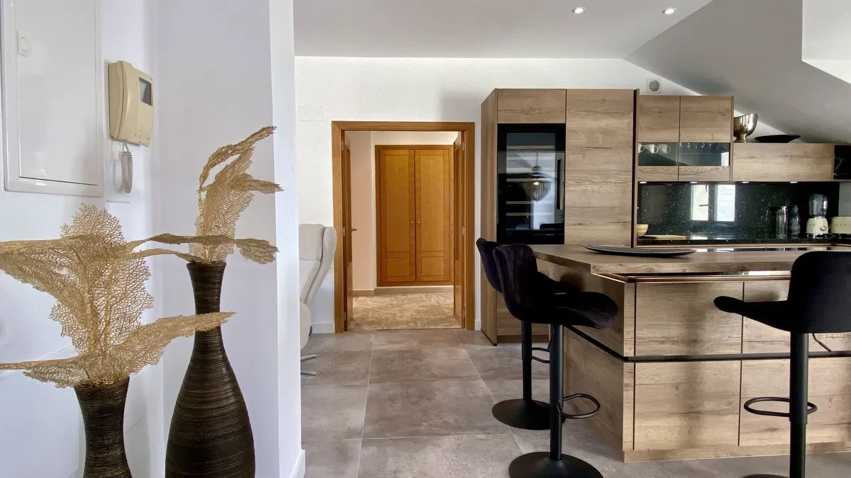 f13e754f-29a8-4878-9c8e-1be5890de20b