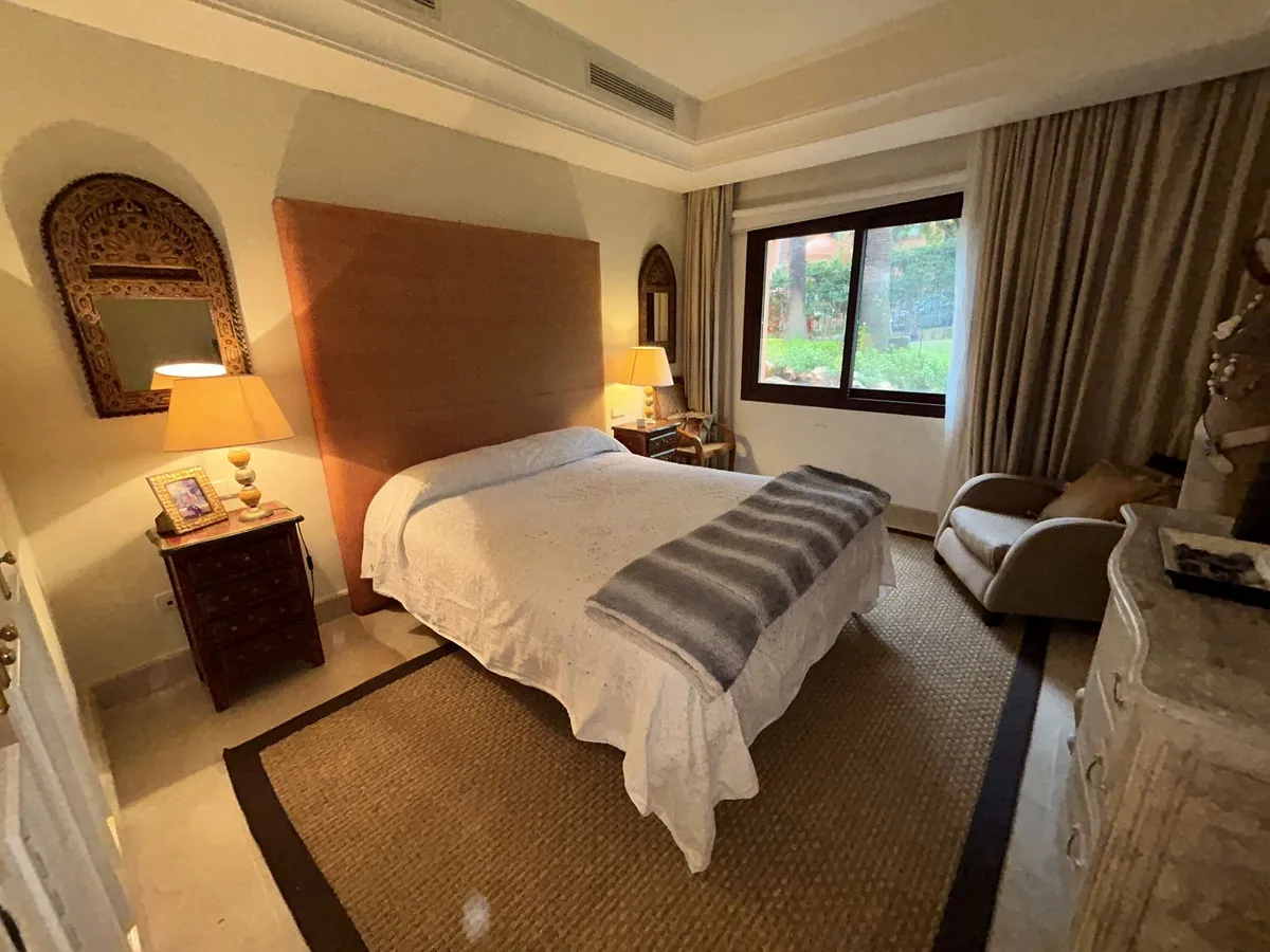 94aab5e5-4231-49fd-a7ca-4aae865fe5c9