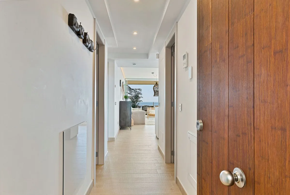 483f1919-8349-40c8-8864-957b0134c75e