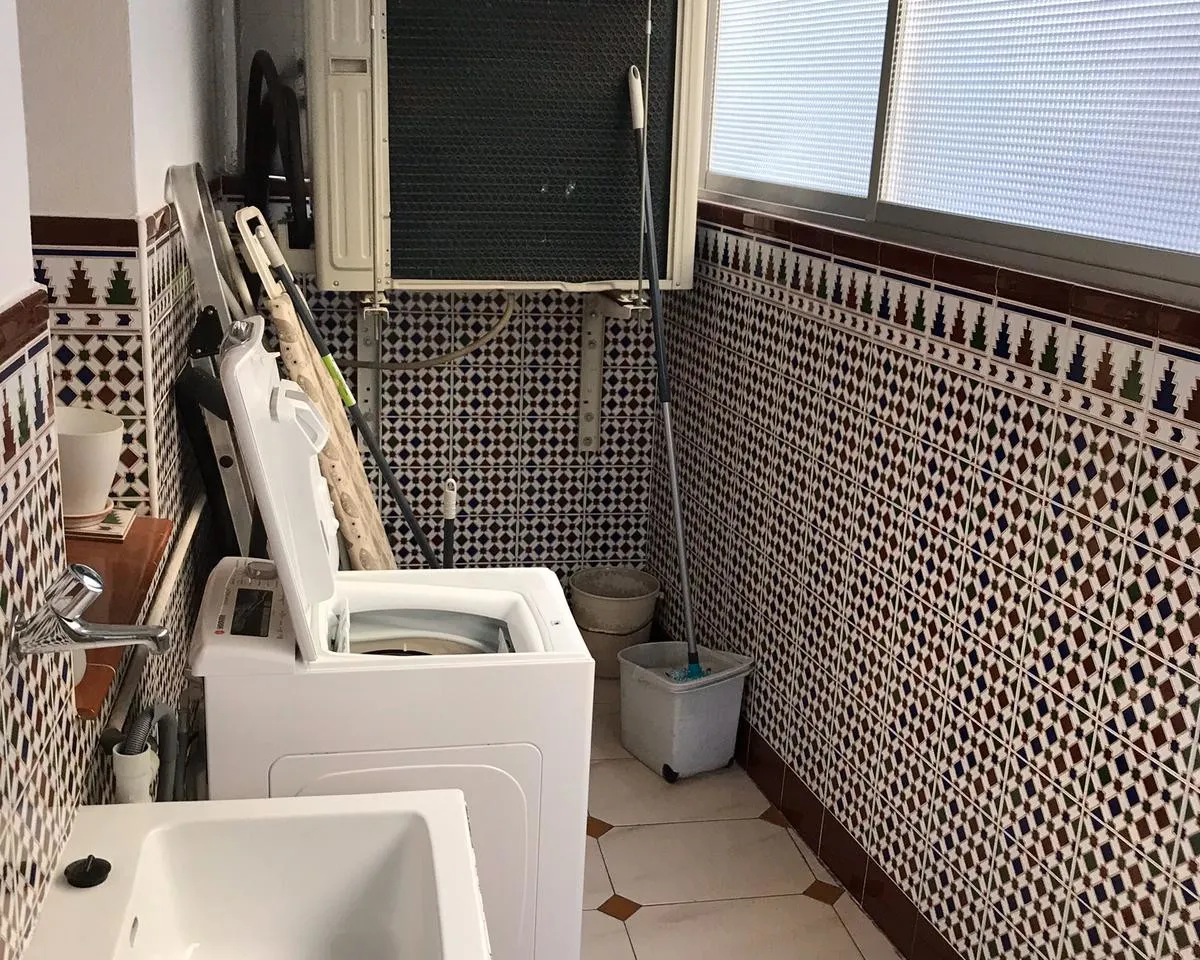 25003375-5d8c-4004-9ff3-14e1829cb331