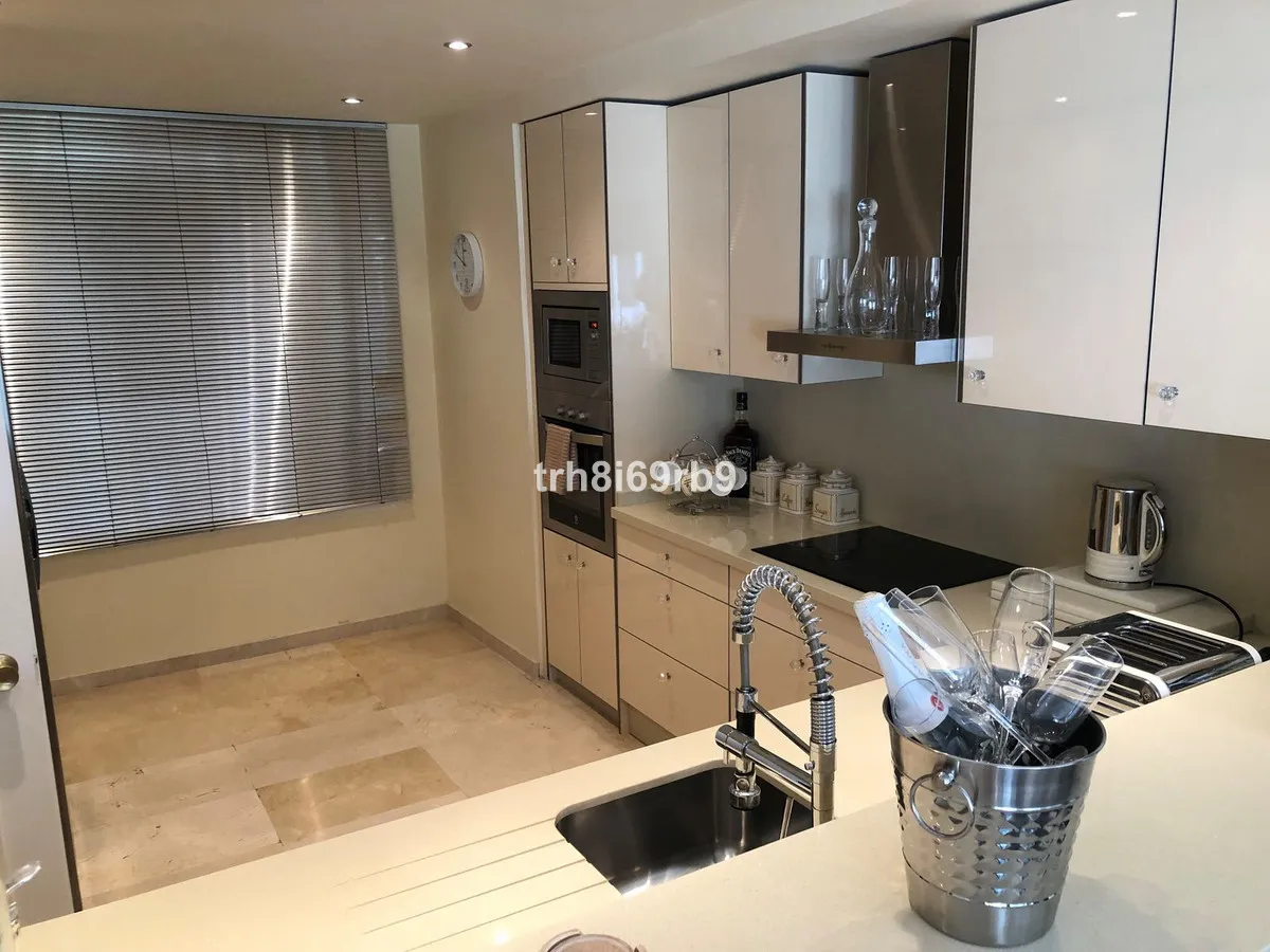 23b2101a-eebd-416e-80b5-822285a58127