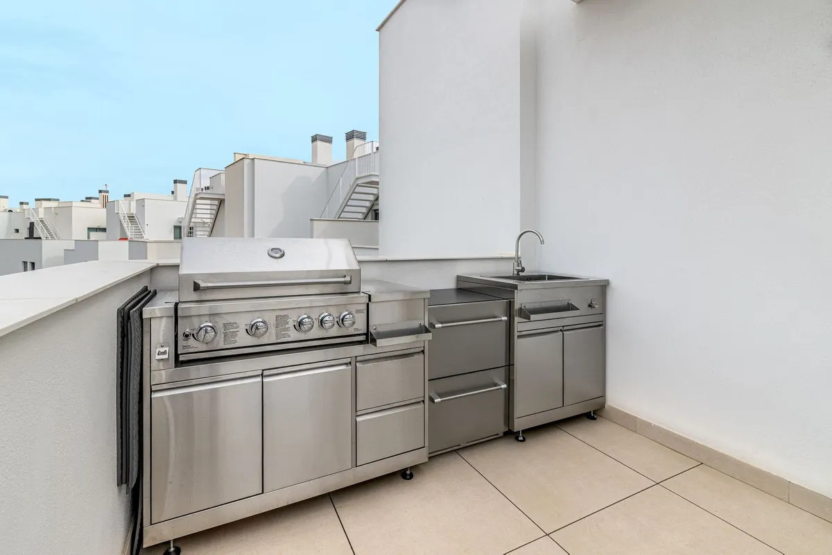 52b53741-6b66-4391-ad55-66e16cd40802