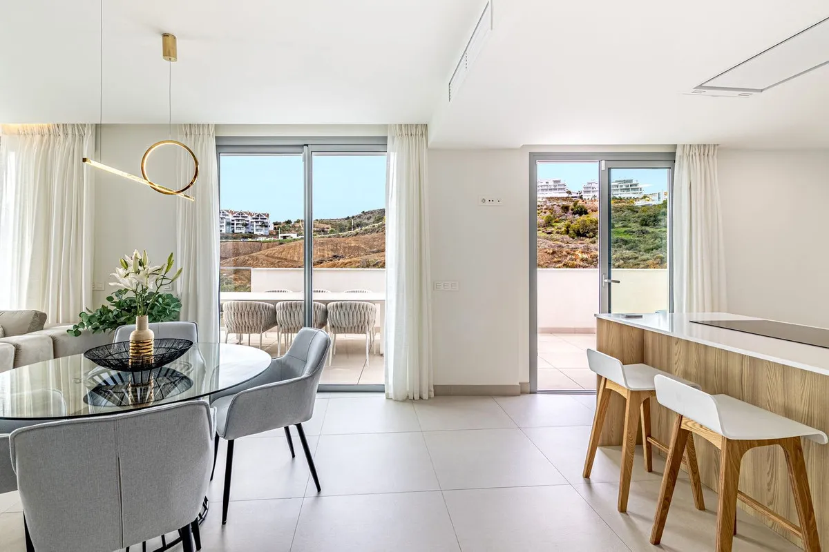 d119d7ae-eac5-4460-b385-778451de81de