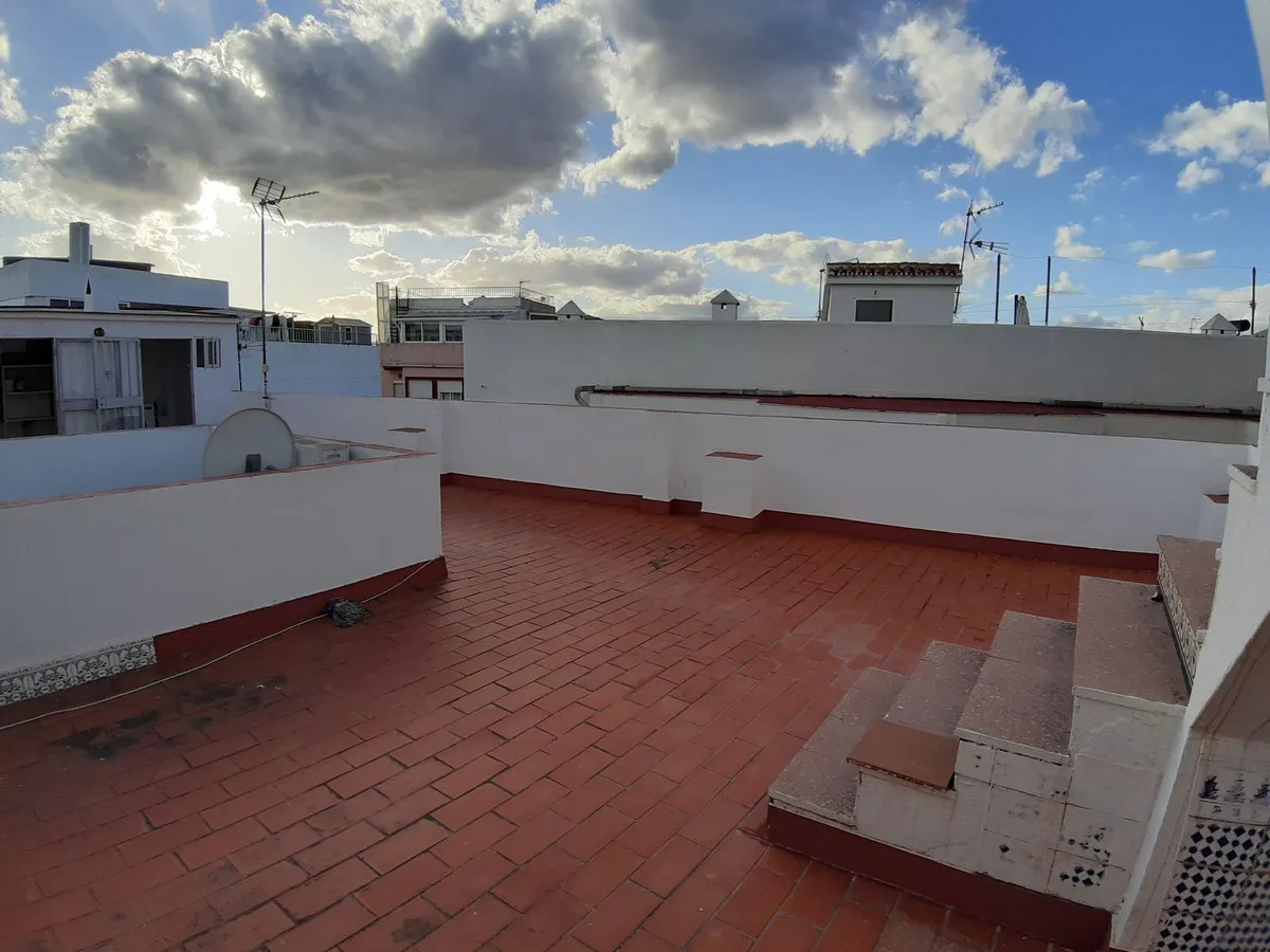 9fd97673-569b-4706-b875-70856d91e9a2