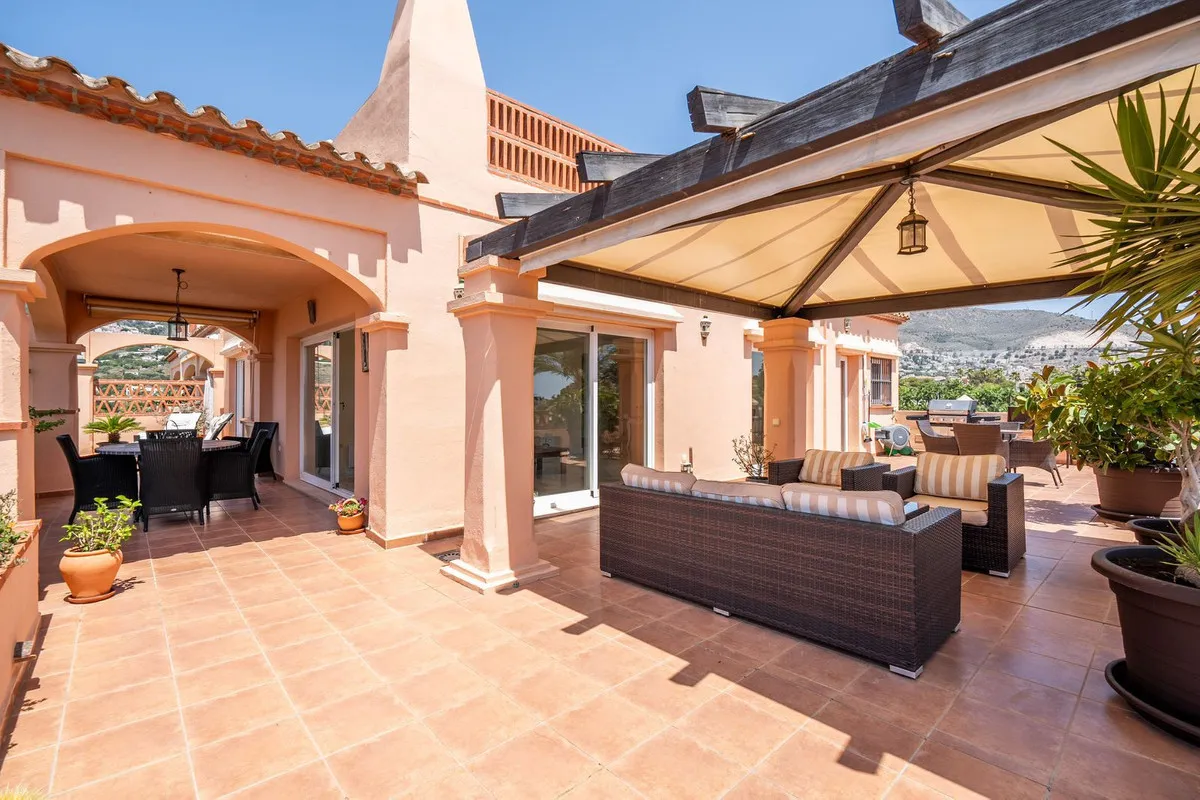 313ff643-304f-4ed1-9c63-0587bddda6a7