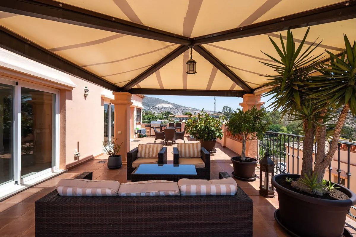 741a367e-7908-46d7-8d83-0d3dd2fd3182