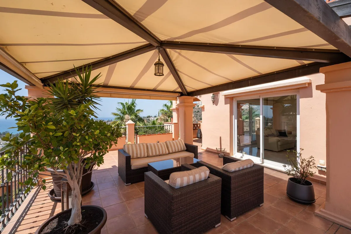 887b39d2-17cb-4e4c-a196-06a33517fdd5