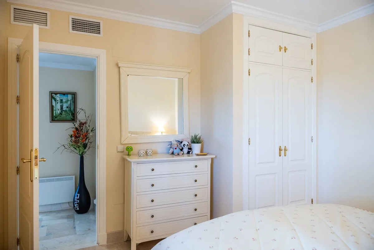 94e8d808-7dc7-4402-b33f-fd39fb3a0eae