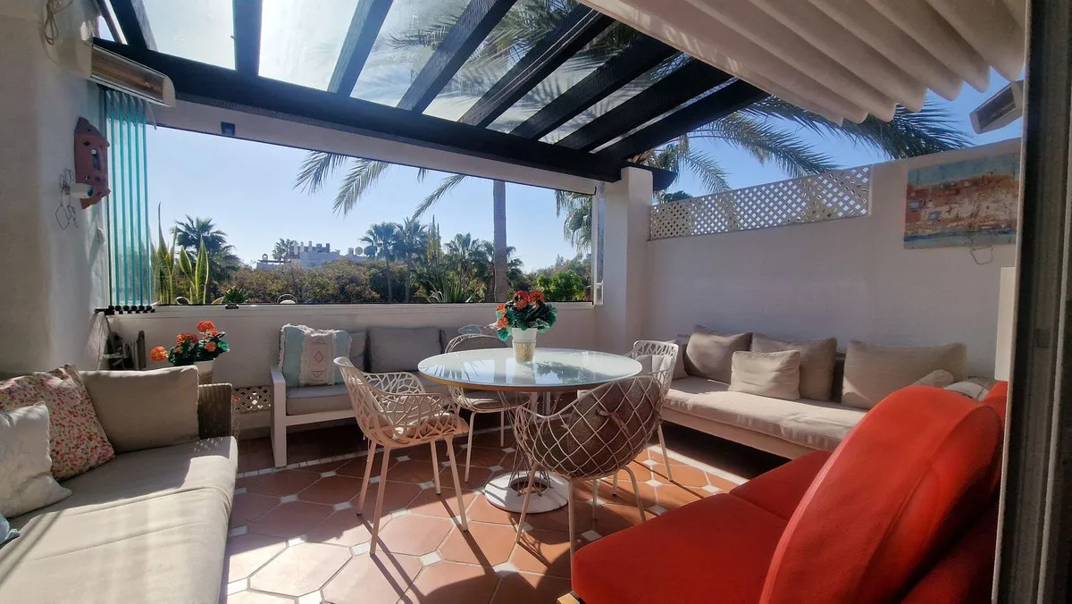 73434f9b-cdb4-4563-aa73-96473519db59