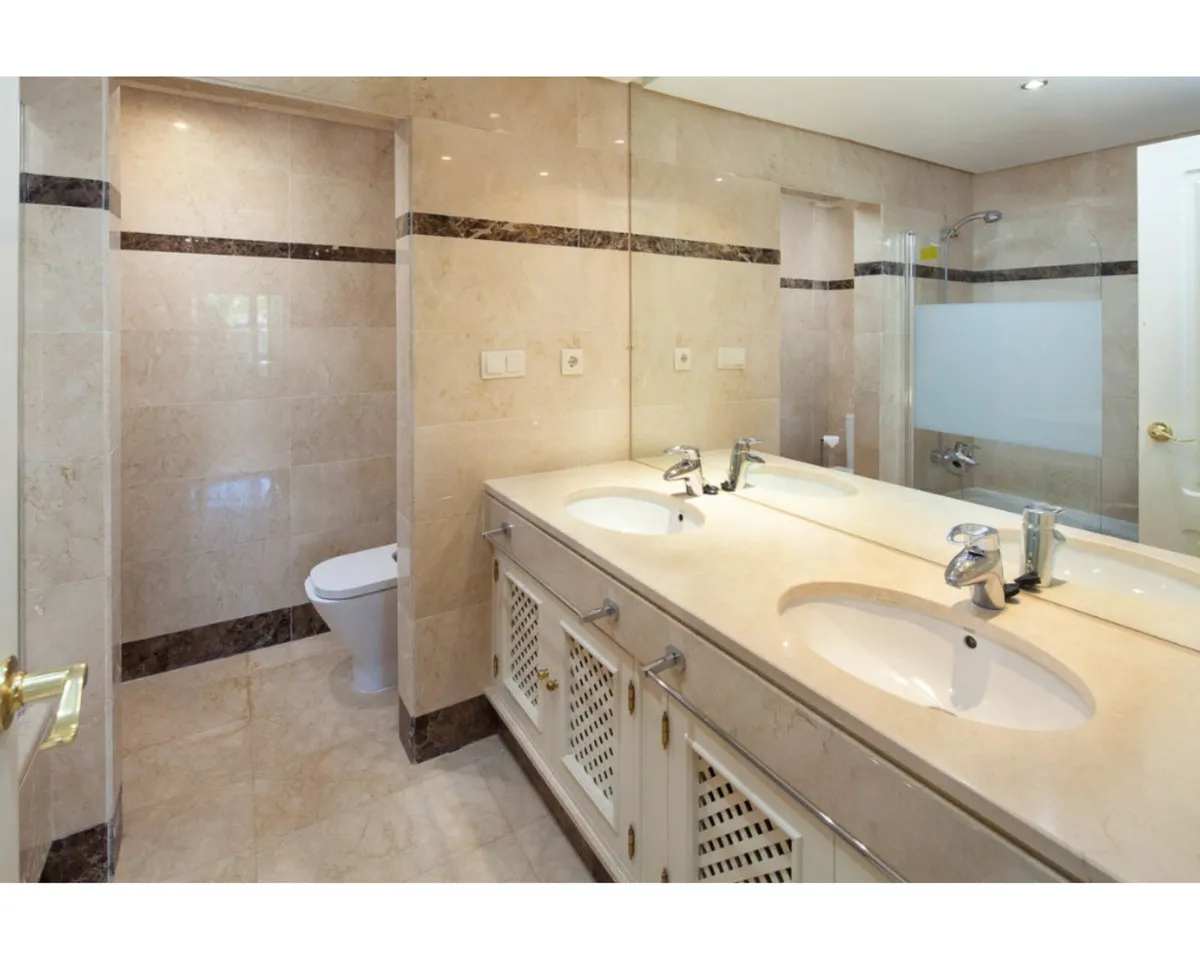 cc0e6116-63e3-4205-aa83-251d7fedda17