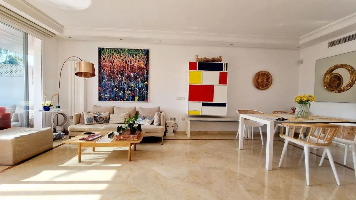 ebc80477-9642-4c6f-8ce8-d307452419a8