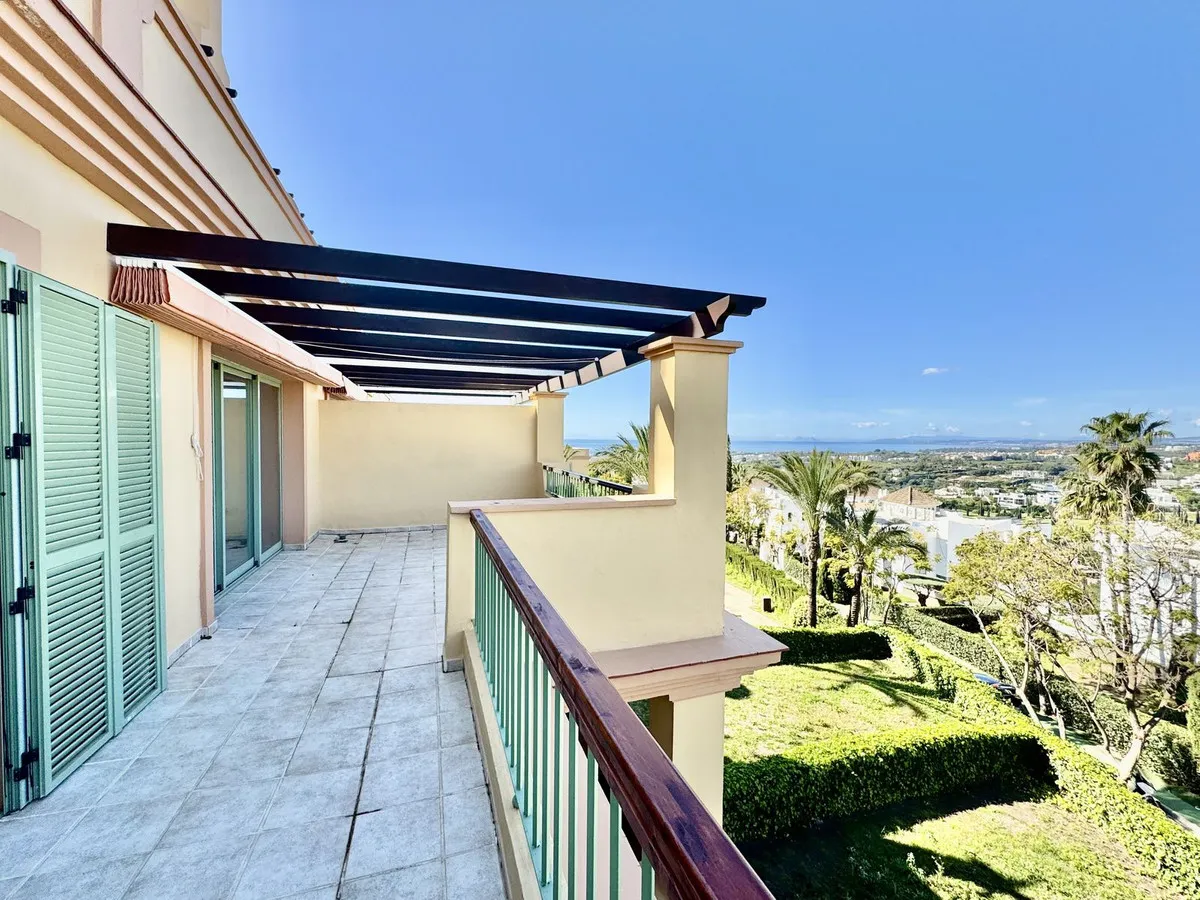 39e5ee23-57fd-40b2-bbd0-7fce5d9cc564