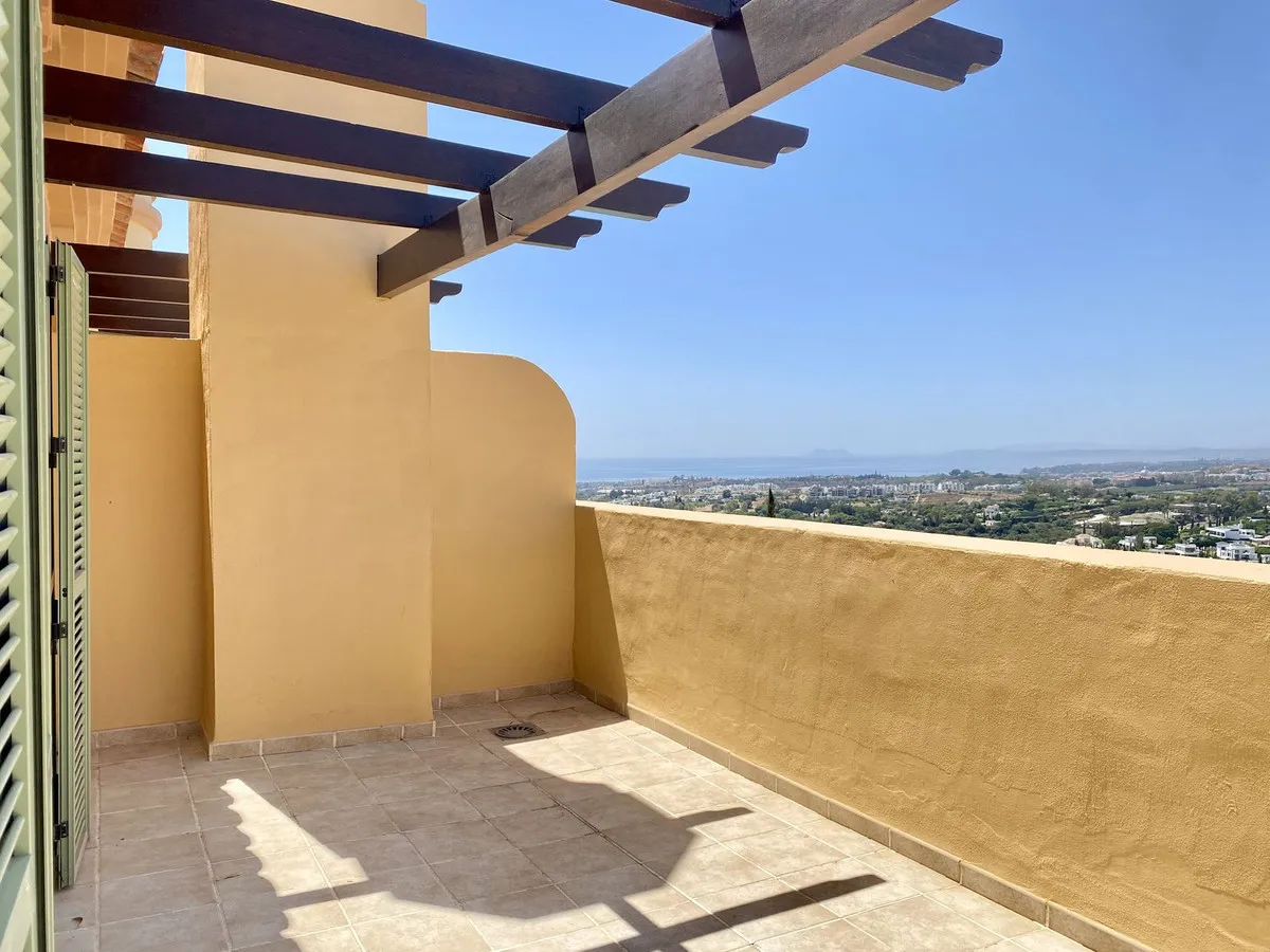 4f97da80-b13d-49f5-8a0d-9b94a1cdf0c5