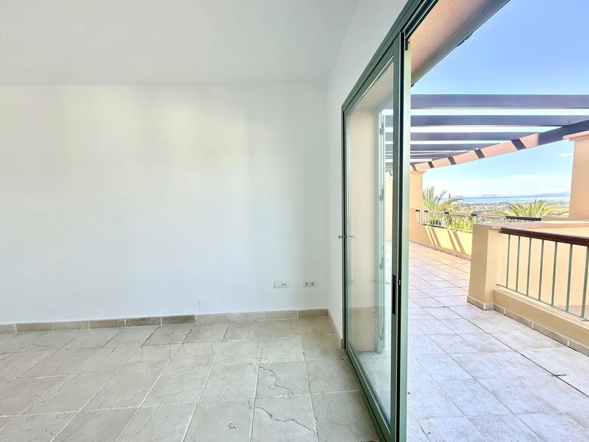 dcbeefdb-437e-4110-83dd-5fdc3d2eadf9