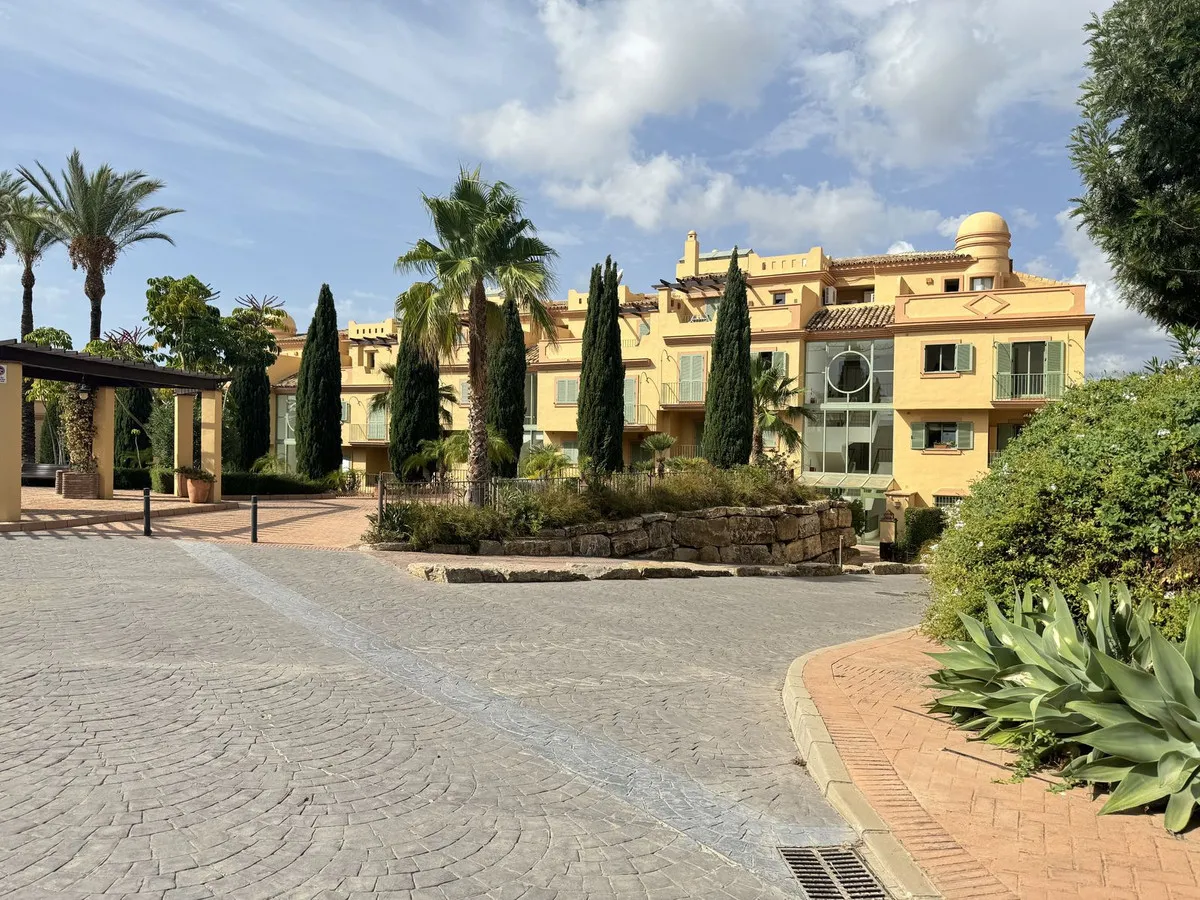 e94df0fc-6319-43c5-b37b-8ce429958187