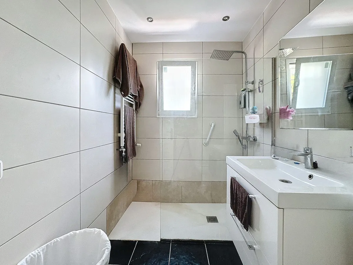 0e23e849-337c-4679-bd3b-34ba326248c1