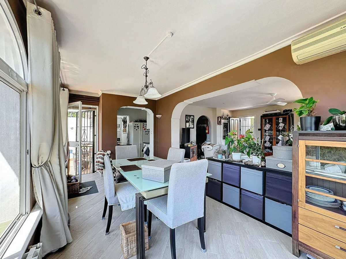 cef32e2b-9d93-4c5d-ada3-656c96bd925b