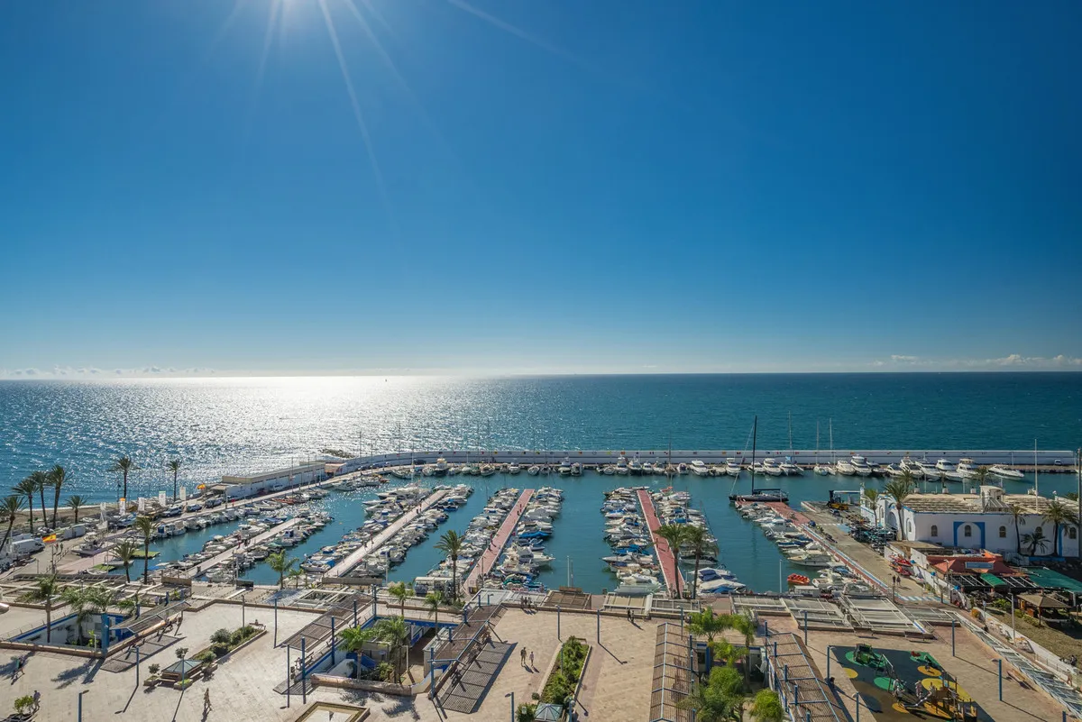 6dcc39e0-7769-4bf0-9e4b-66b8a2550fb1