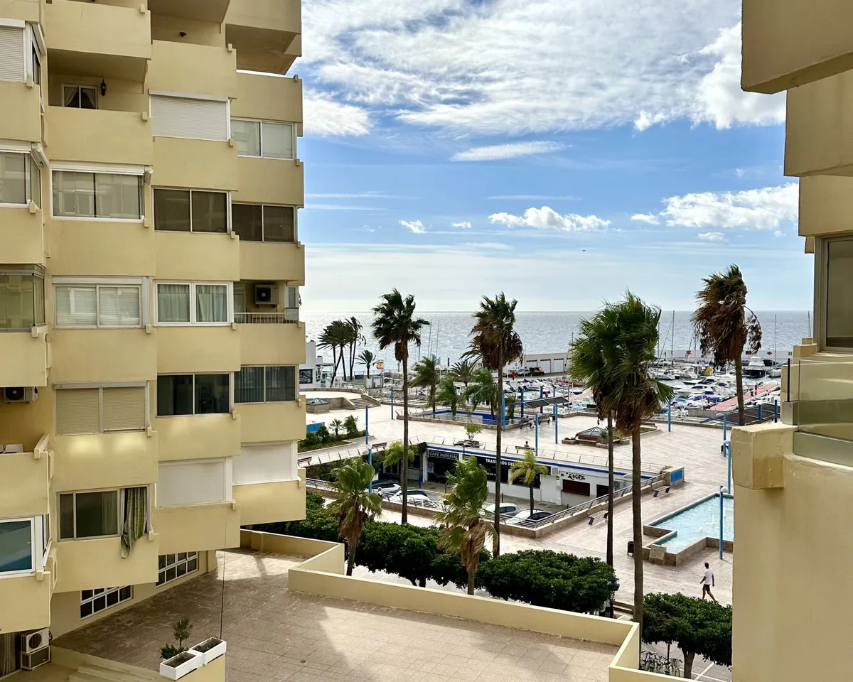 cc985aee-26f0-427a-91e6-e923660a3cfd