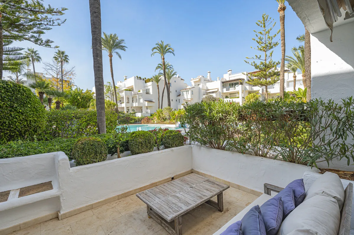 7a7f5556-9b0a-461b-b8c4-df89f8f77a16