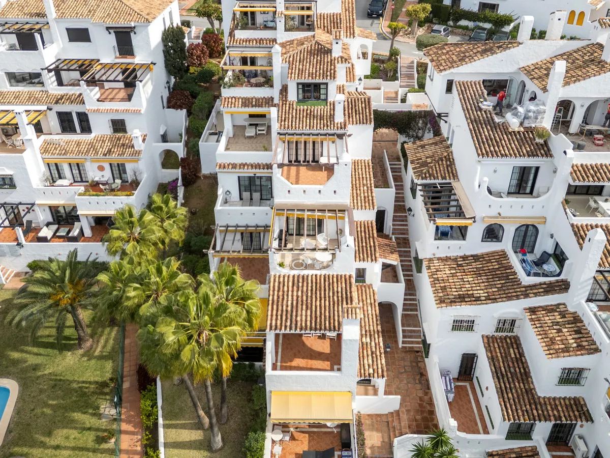 7218a4b8-d555-417e-87b3-c2b81cb62704