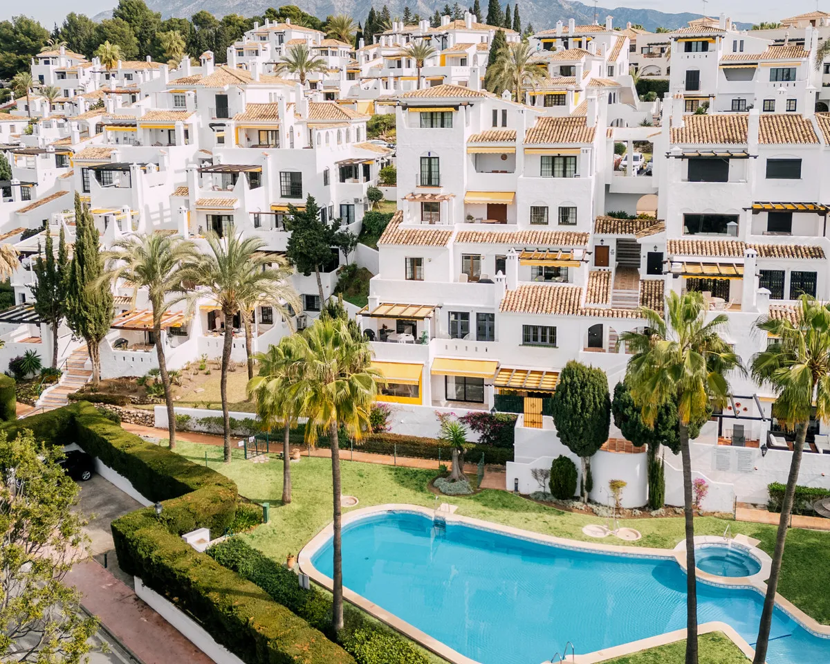 8eaeec7d-ed56-4f69-8fb4-cf01dd8f422e