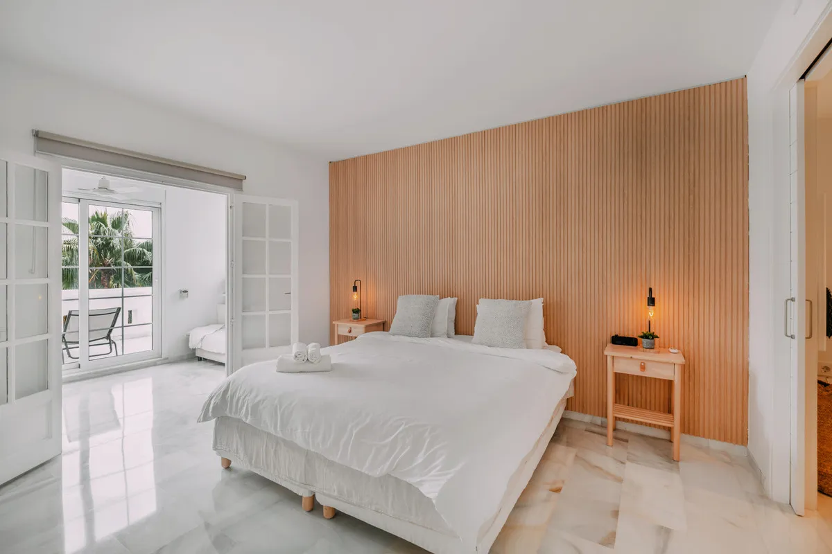 9604cc9d-d251-4ade-8c03-999f61460b52