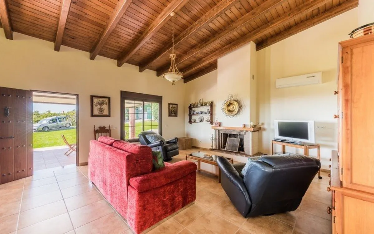 1b274991-98d5-4061-9372-14d3a87f0f94