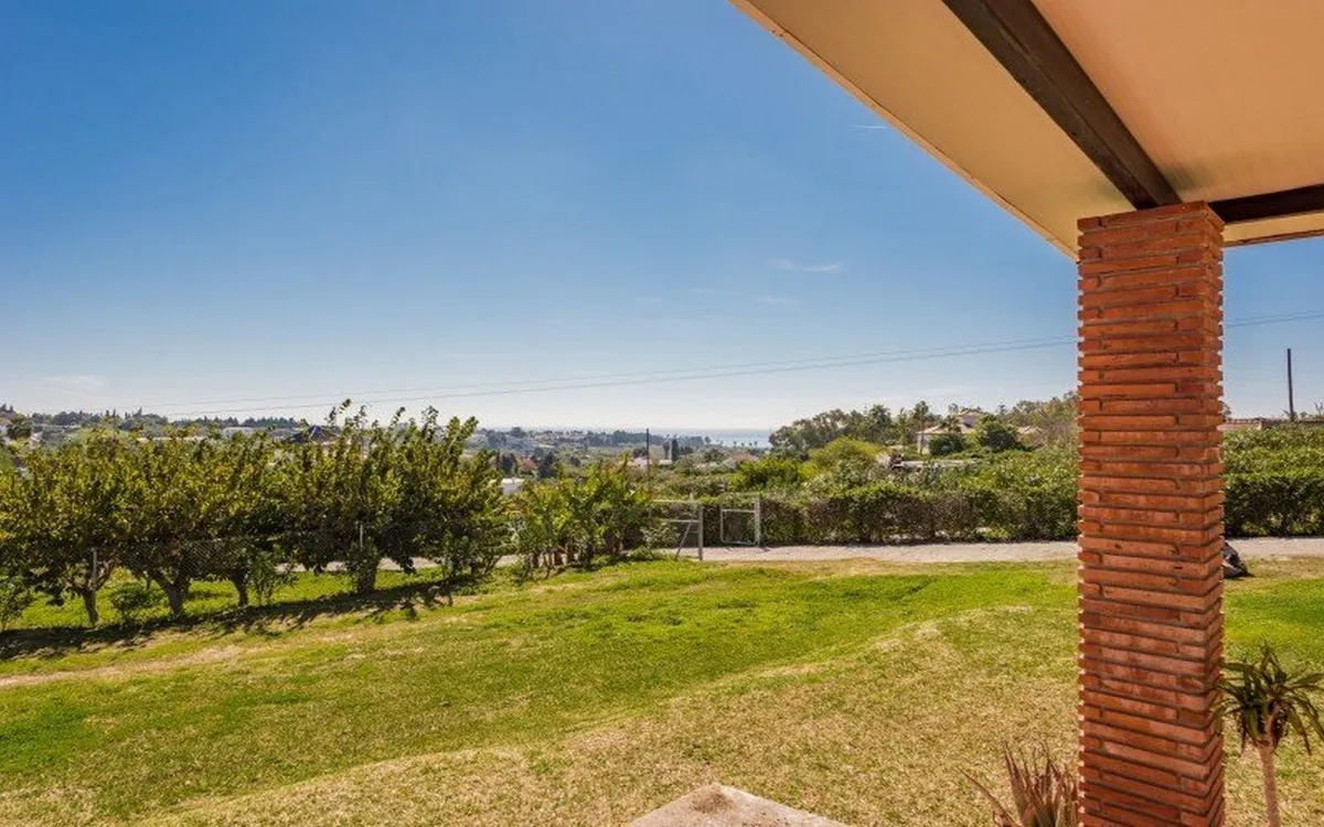 6a58fded-090a-42a7-8825-91b428b75a84