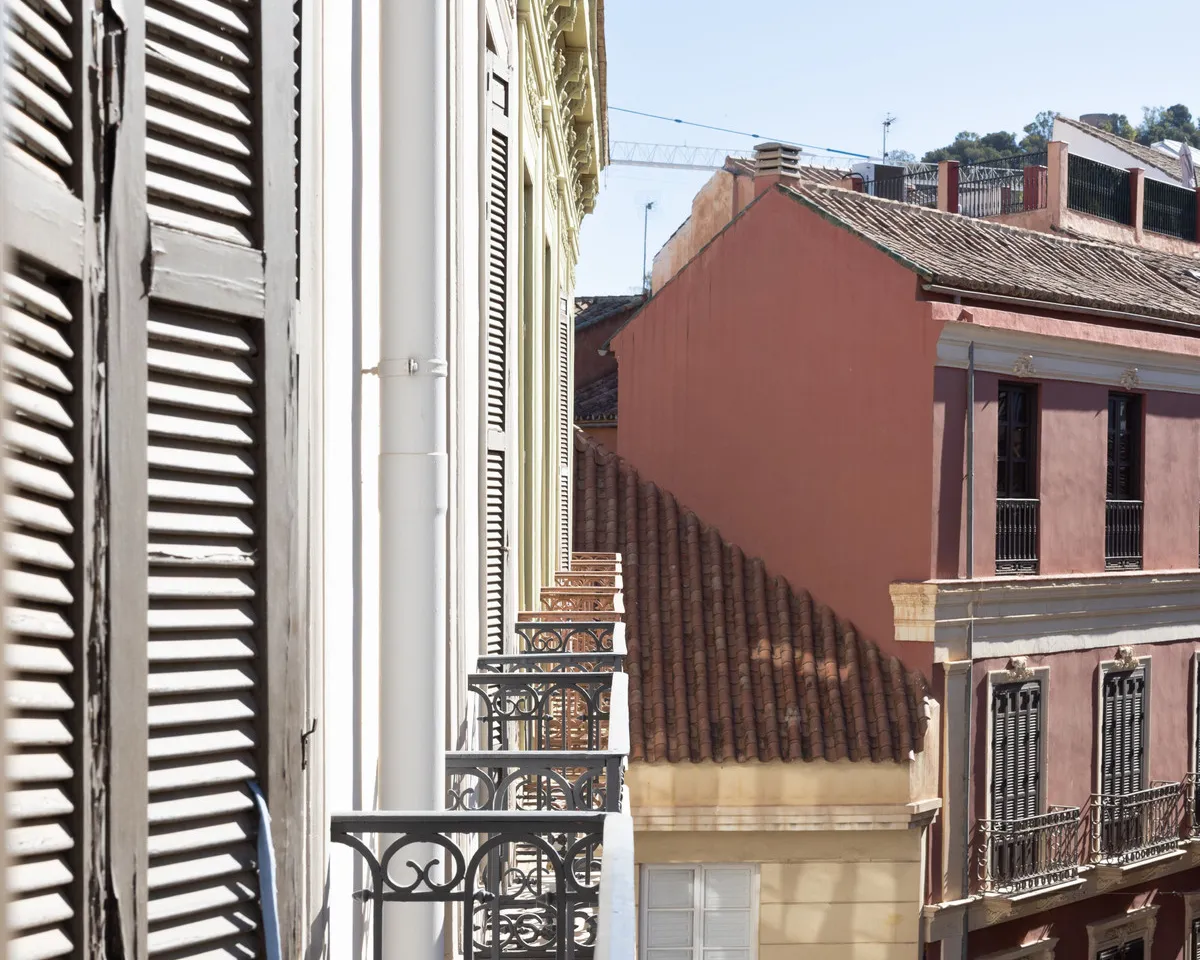 44e0e343-7f80-48ab-905d-8243a59809d2