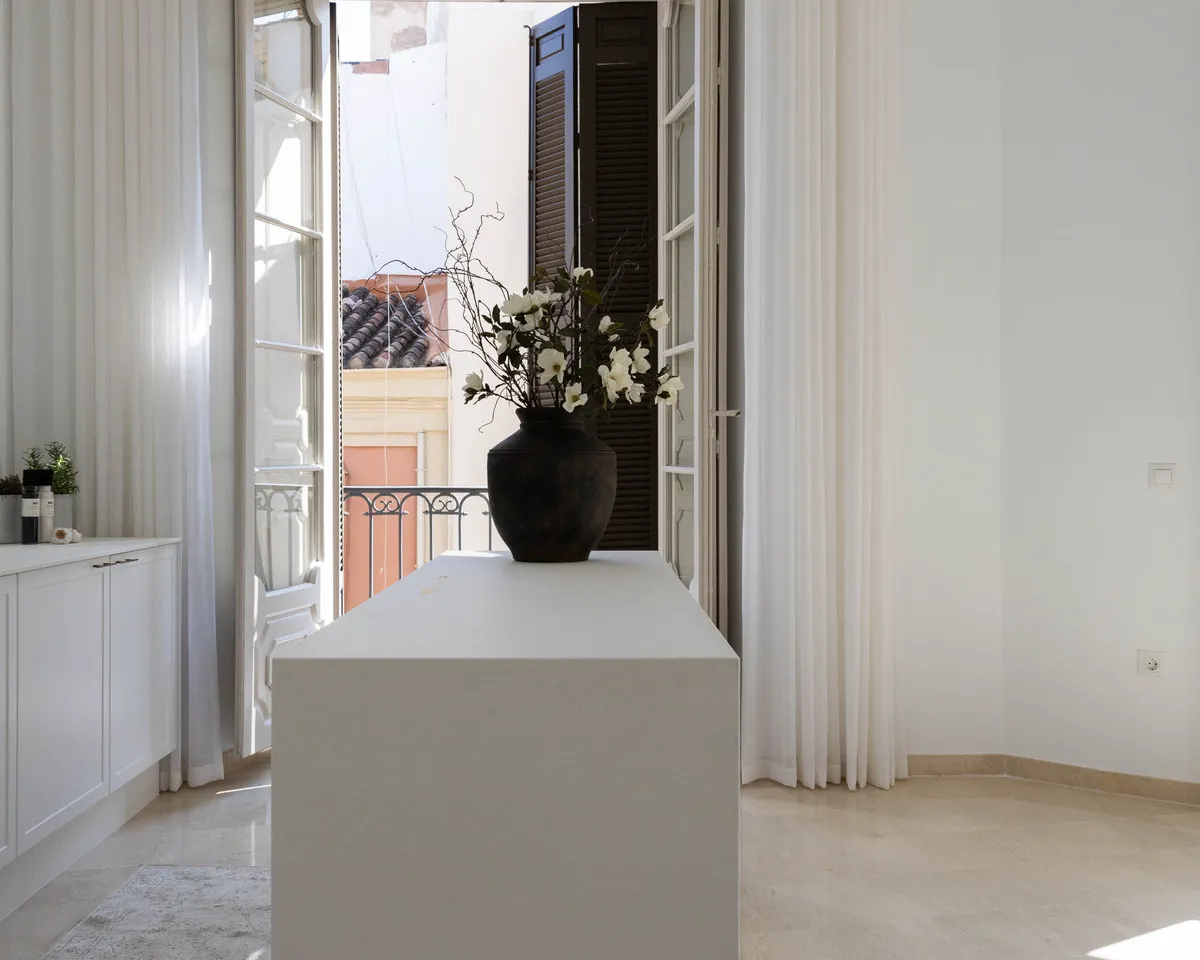 8bae95a5-6ce8-4e42-aa60-a08f149e07a9