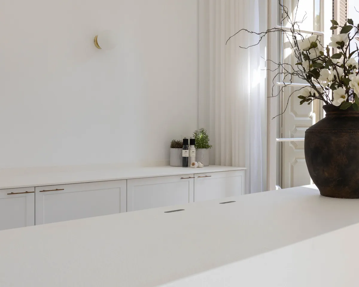 dda571cd-0aa1-4977-9cdb-b56717b882dc