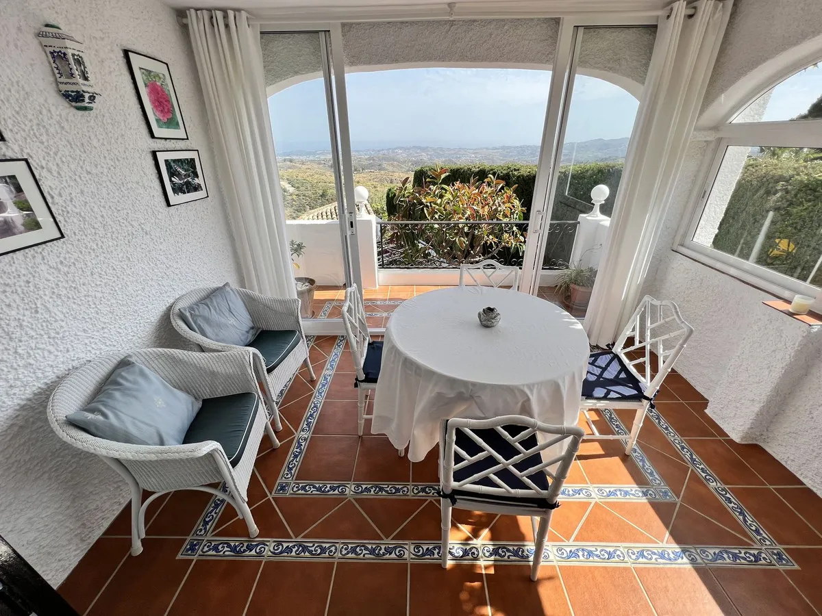 fa4206c6-29af-40de-9ef2-6cf9c754070a