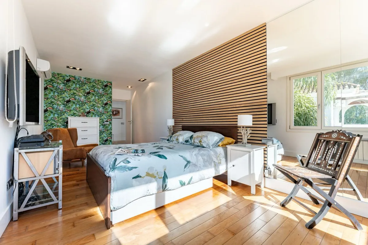 27e6b53b-378c-473d-a44d-a5118b0a875e