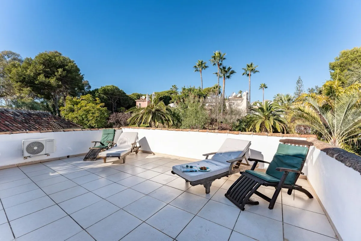 7700229f-9b7c-46ea-b678-d511c70c023e