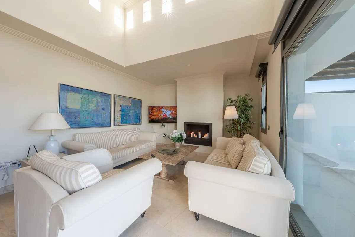 27b74a59-0f16-4e07-80ed-ecf23fa75c4a