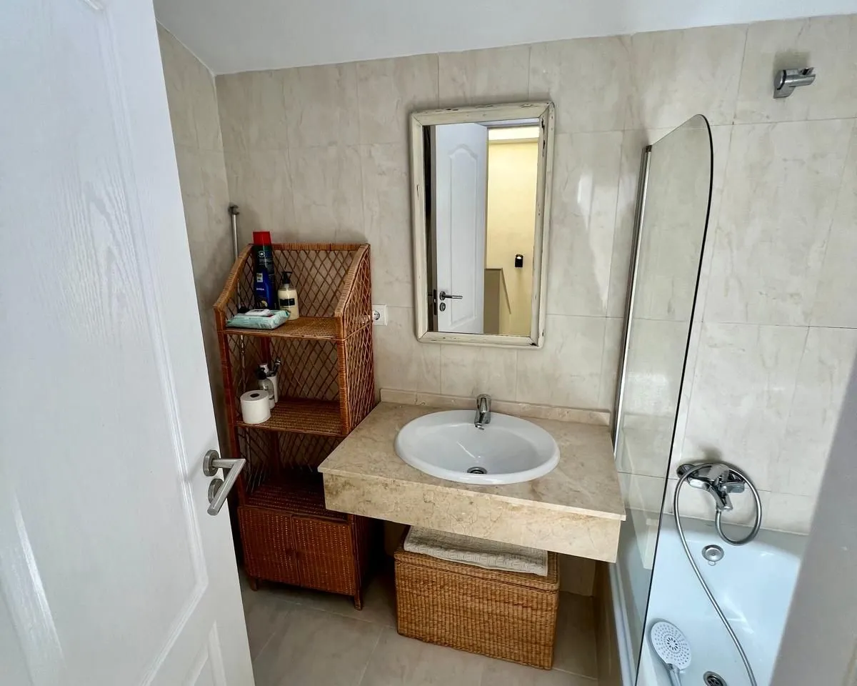 58e520ae-fa12-4f9a-9498-98e54e2995b2