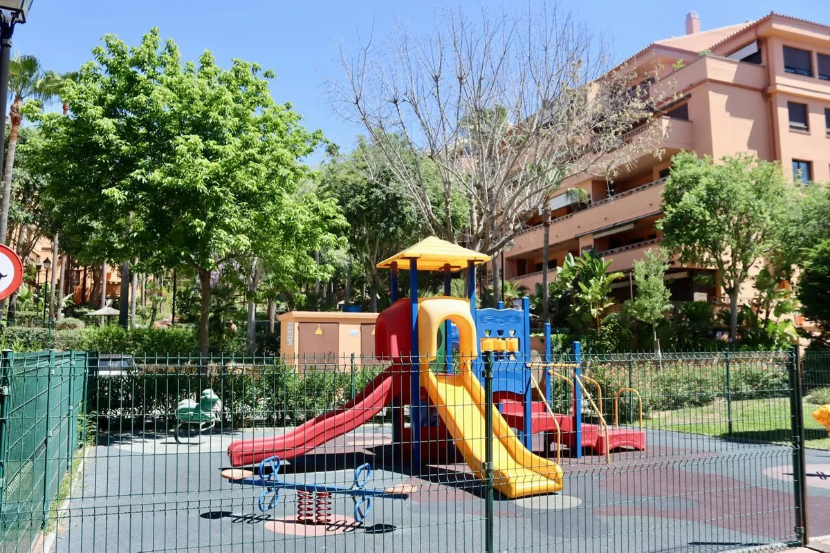 7a6f6769-2e22-4aee-bf5a-b950bec0ef60