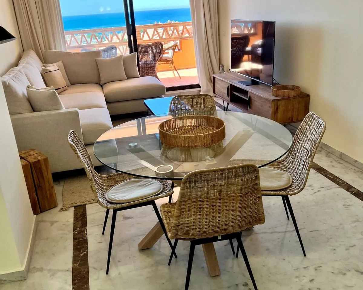 c254a730-c264-4aa5-a18f-ada75076e31a