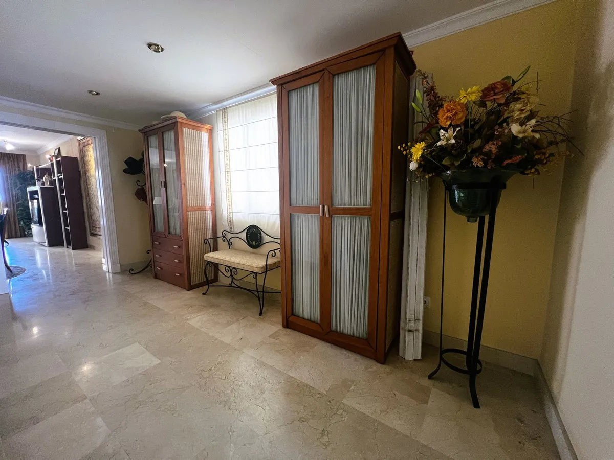 75710614-1048-4caf-a543-7a3c9ad20ae4