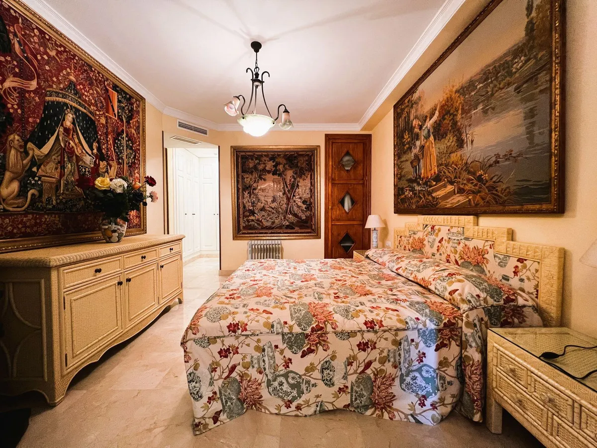 d3977dc5-37bb-4370-bbbc-ac7c260412c0