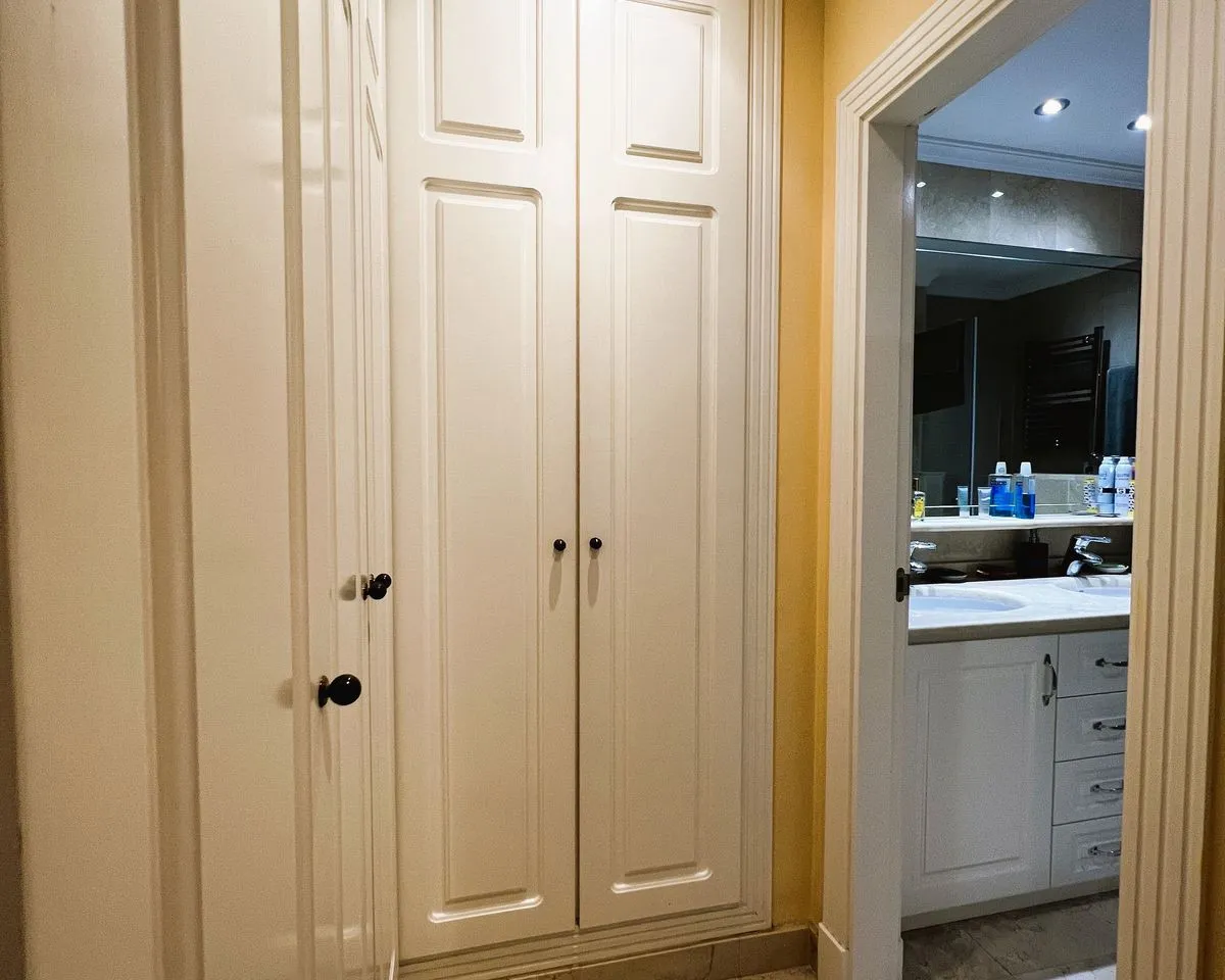 f9c489c1-ebcd-4774-a74f-a579f67e23de