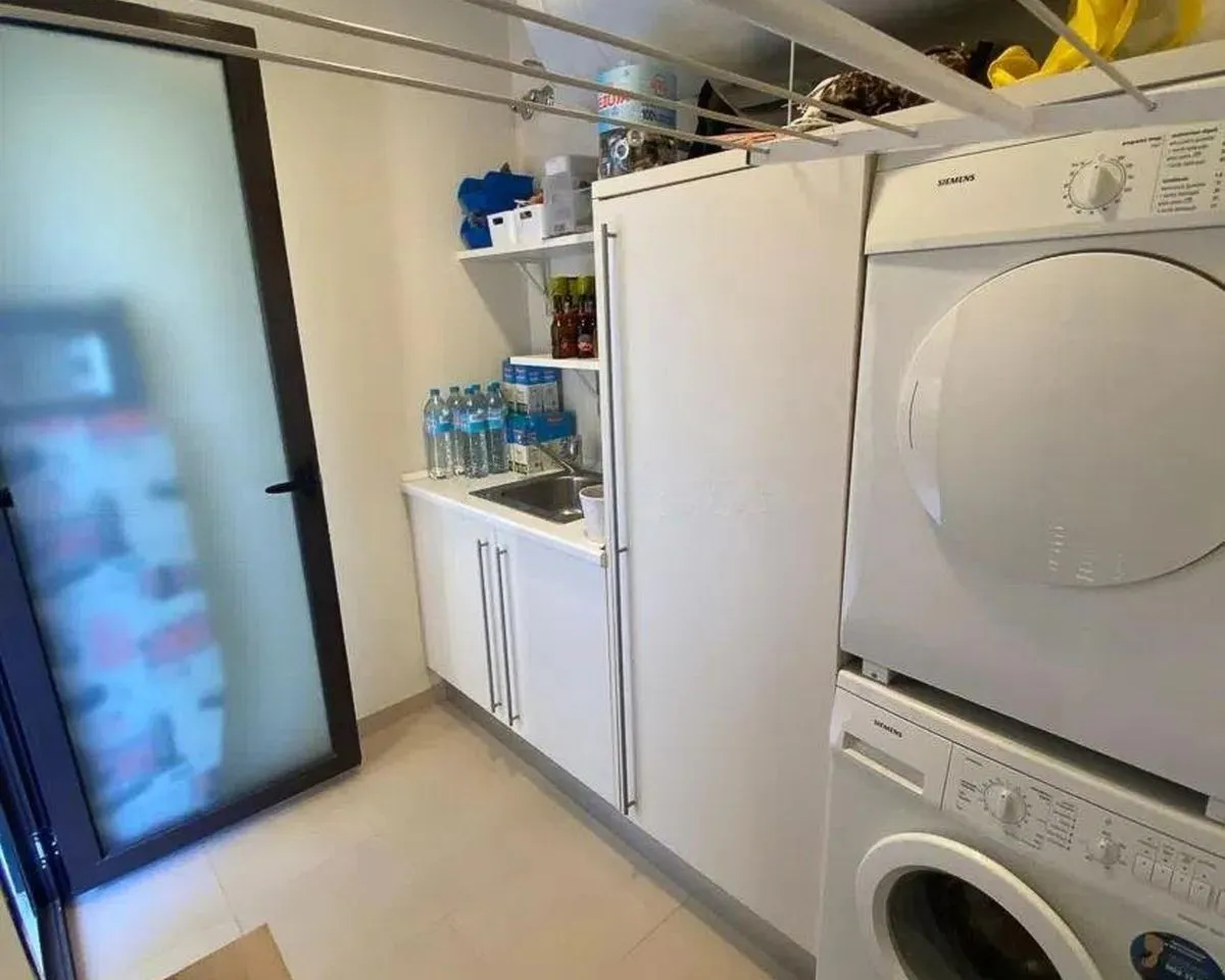 d0fd210a-e28f-483d-9f9d-e56ab537dc0c