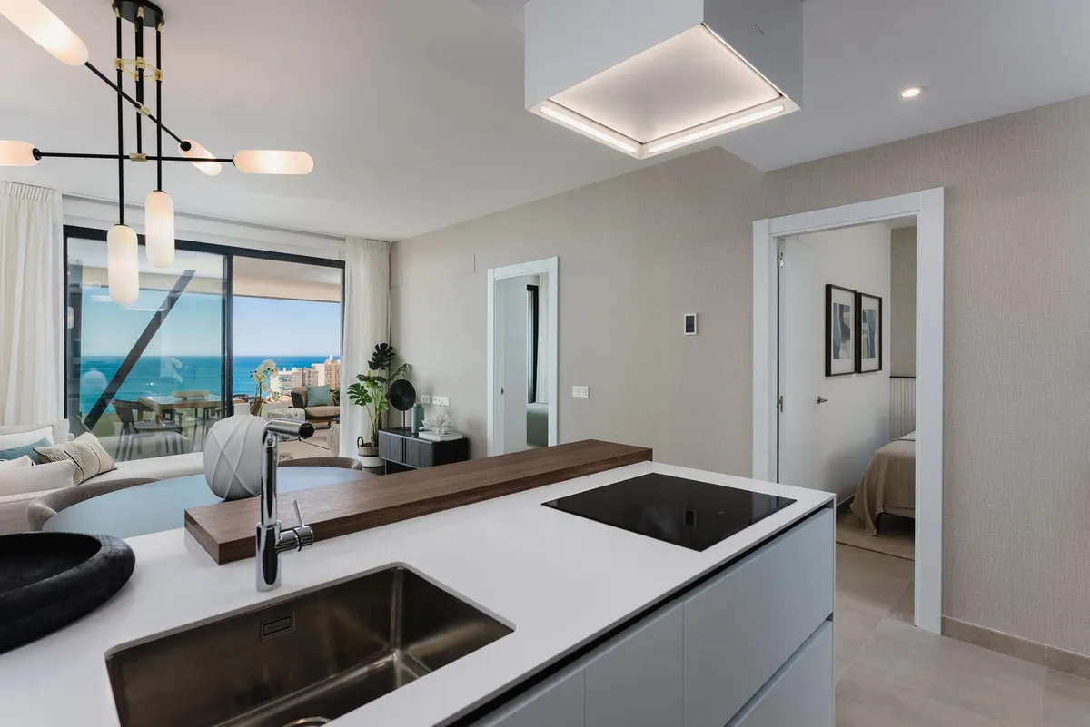 6e945e90-8914-4f96-a924-06dcde4ac908