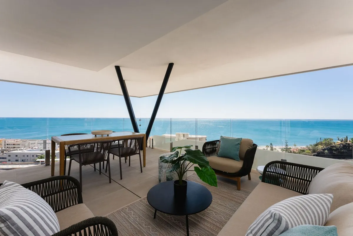 cad9dafc-59df-4757-896a-37a700e77c74