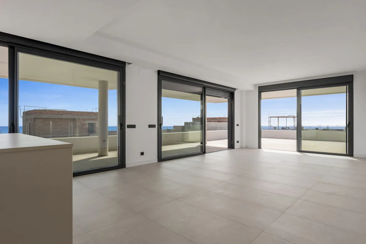 24b924b7-d3ca-4647-8b00-b87a80ad81c7