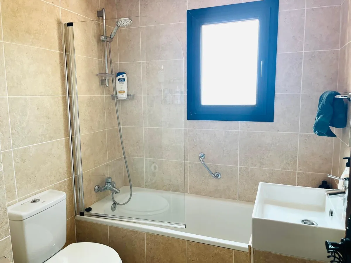 9a461e3d-70e1-4f46-8898-6858901aa066