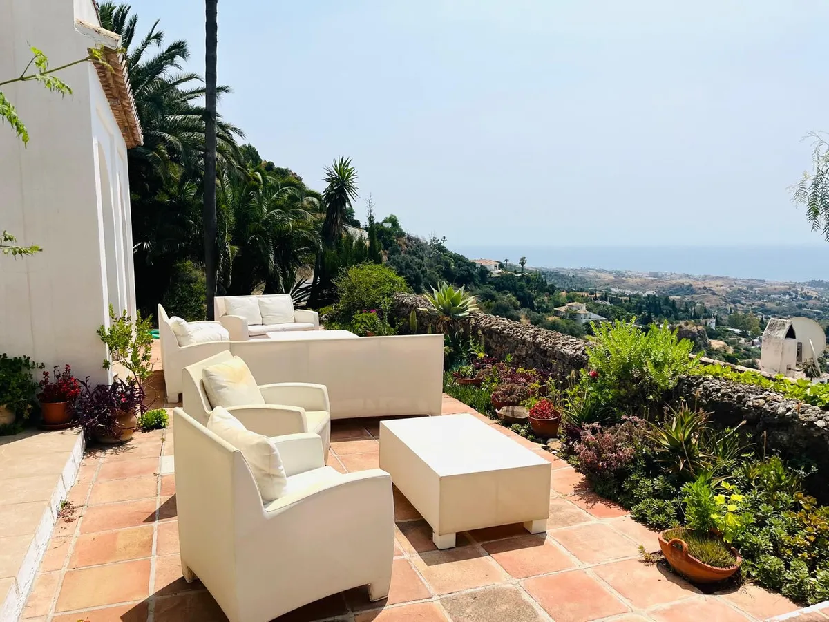 a7fa51a3-fb9c-4761-8deb-ed6b0f4b73b6