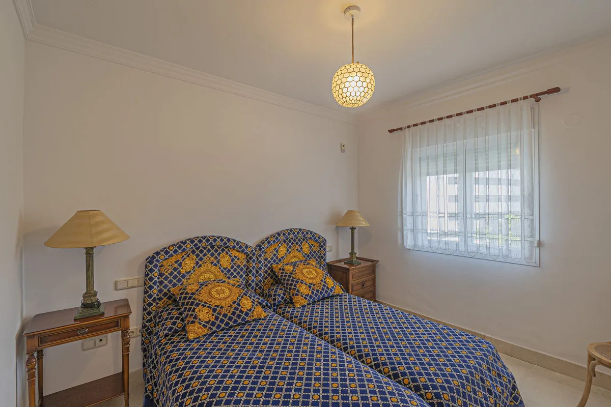 09658b20-67d4-4b72-ae4f-6c5762e0b092