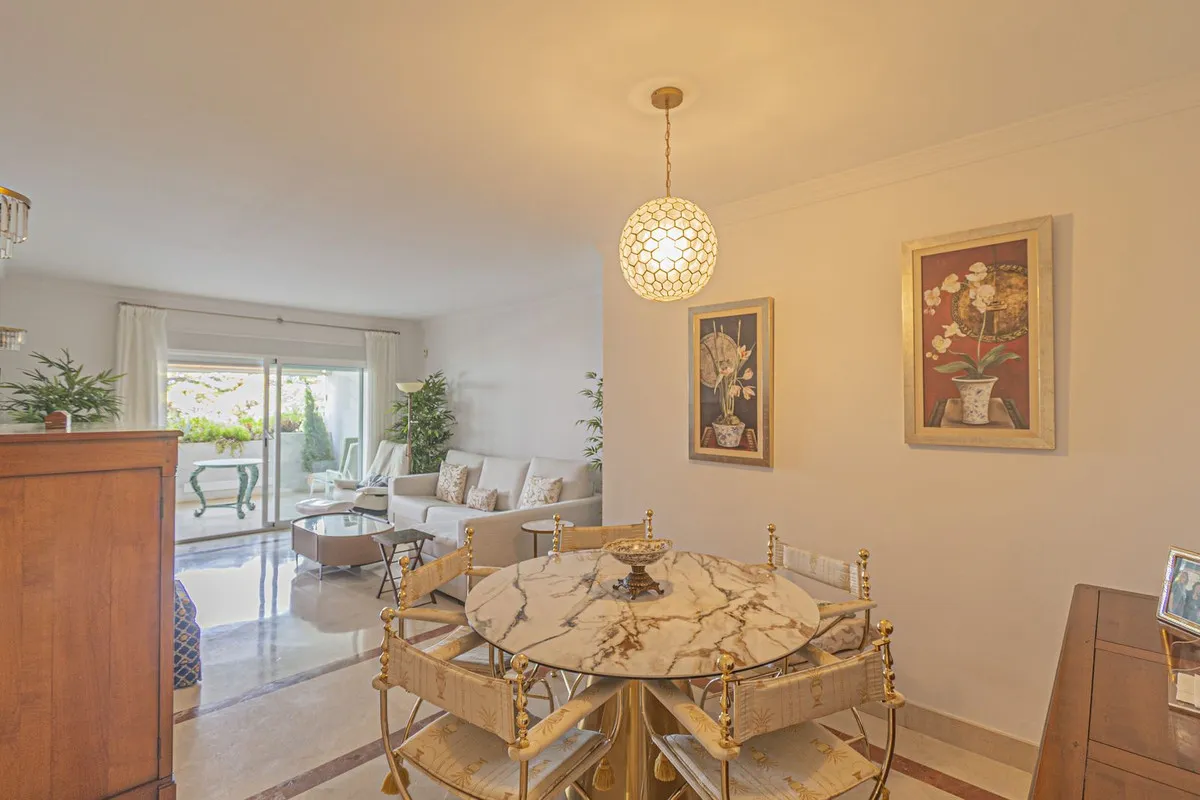 acf4aad7-6801-4975-8401-12673214acd9